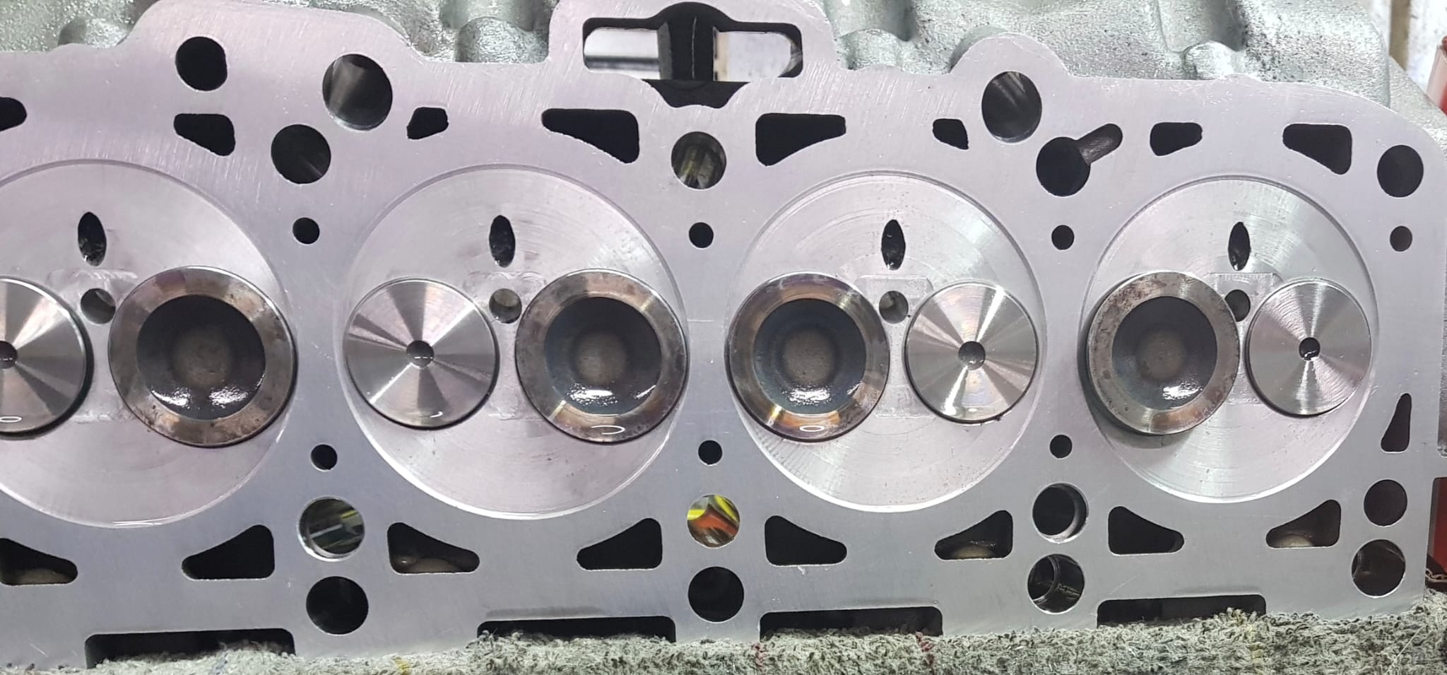 Moteur sur stand de préparation